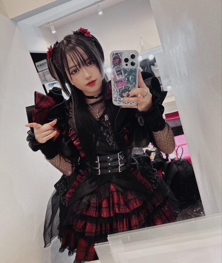UYUさん(@x_uyumetal_x)Xポストより