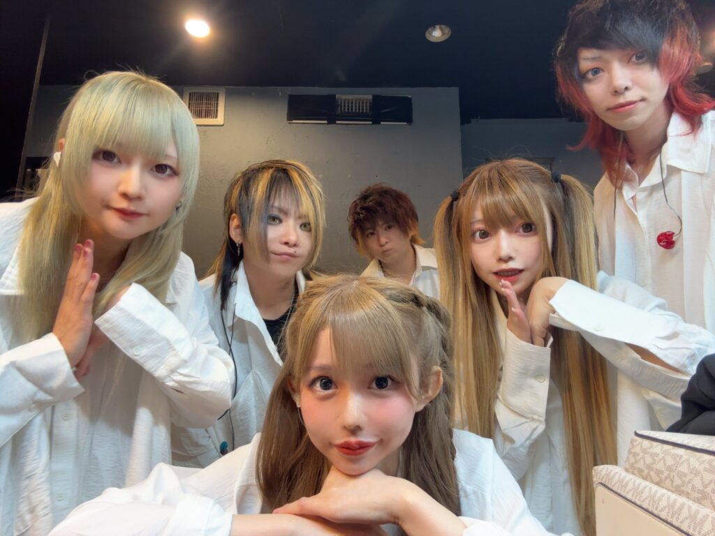 LOILO Xポストより